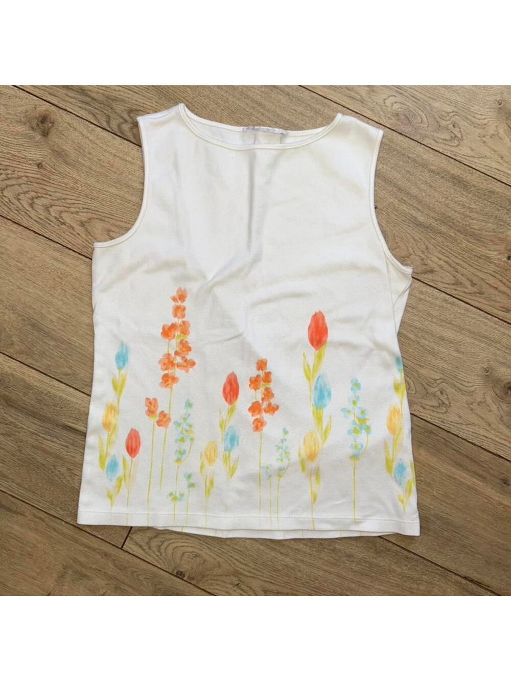 Watercolor floral print tank top